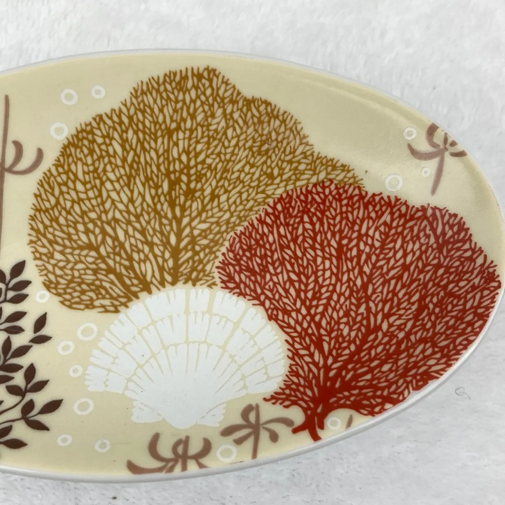 VTG MCM Pedastal Sea Coral Soap Dish Japan 5.5”